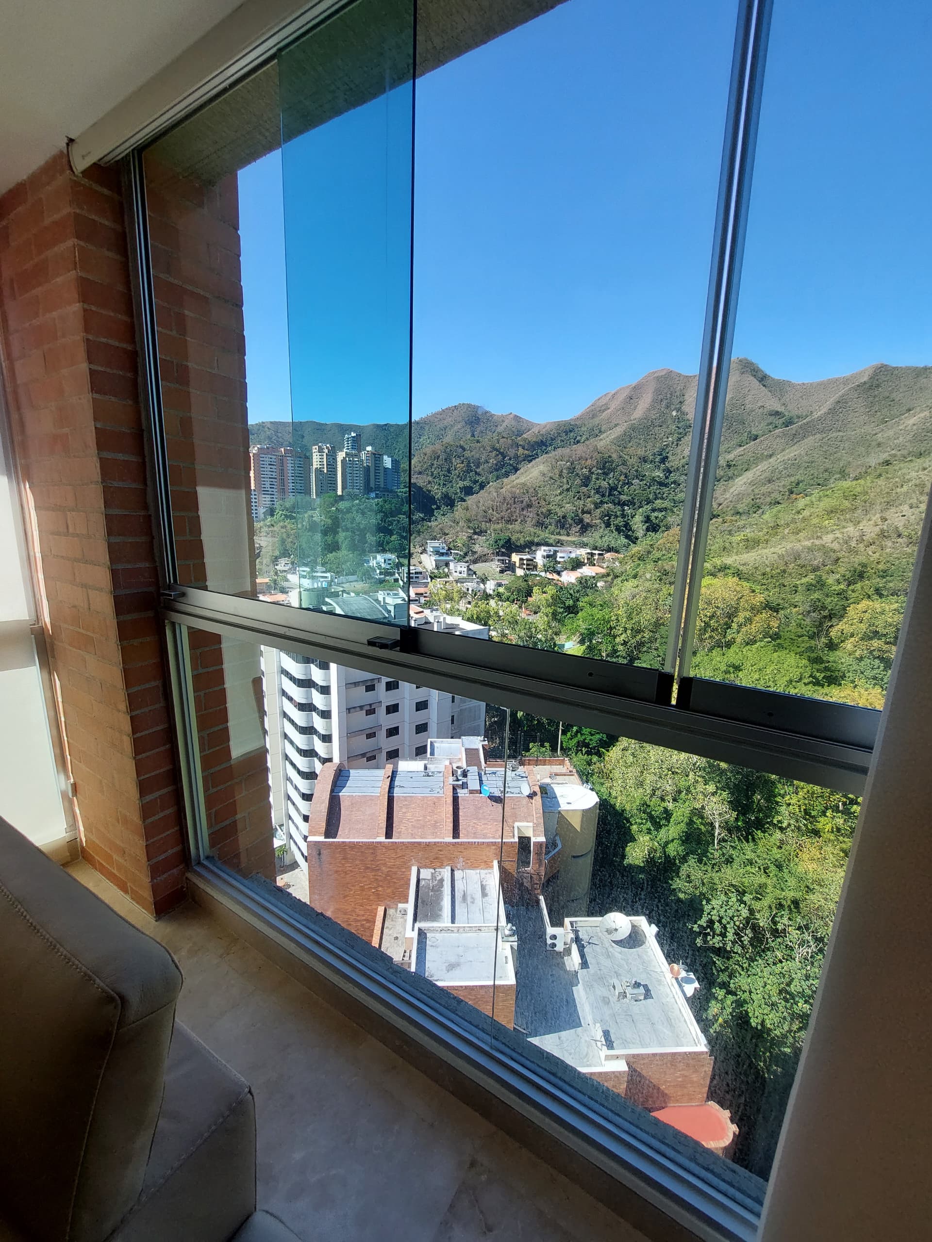 SPECTACULAR PENTHOUSE IN ALAMEDA SUITES